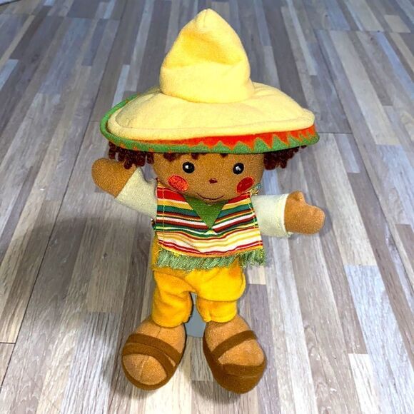 Disney plush it’s a small world doll Mexico Boy with poncho and sombrero euc - Picture 6 of 6